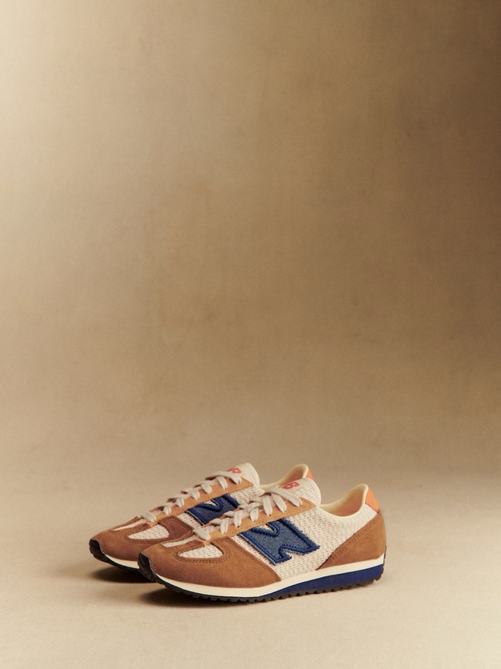 Sezane x New Balance 471 Sneakers - Picture 4 of 8